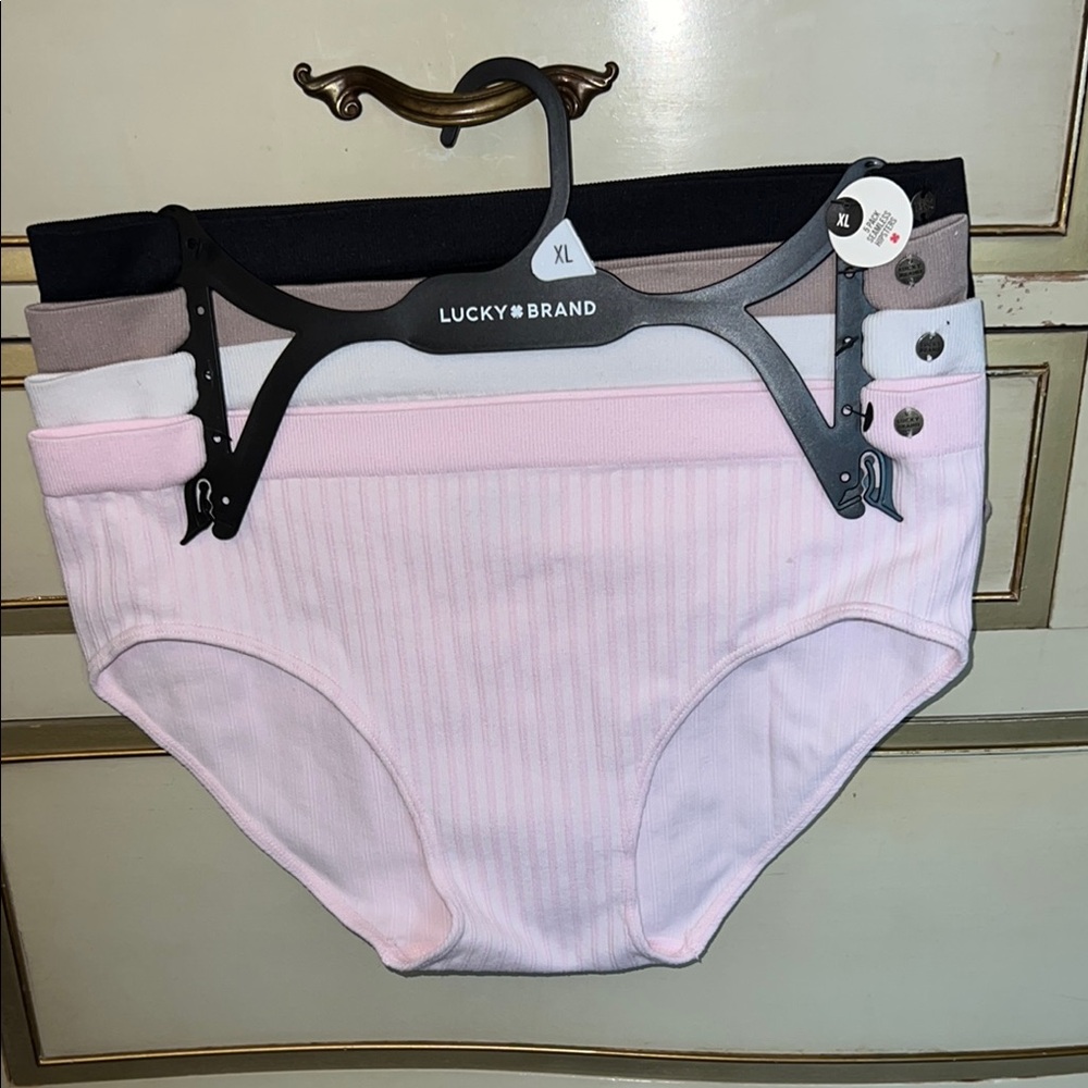 Lucky Brand Underwear Set